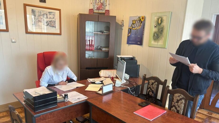 8,8 млн грн за медпослуги ”на папері”: поліція оголосила підозри трьом фігурантам
