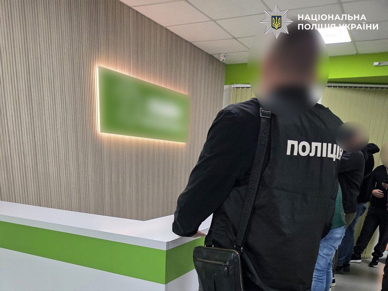 8,8 млн грн за медуслуги ''на бумаге'': полиция объявила подозрения трем фигурантам