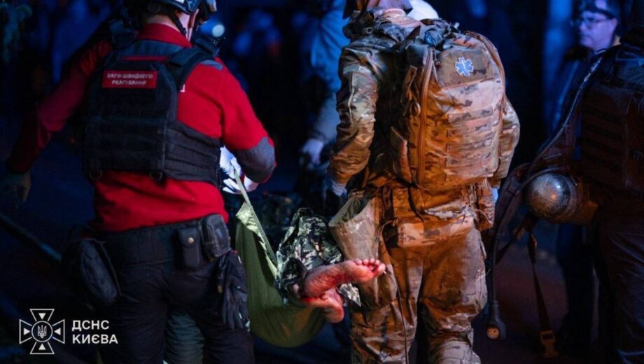 Російська армія масовано атакувала Київ та область балістикою: під ударом енергетика,житлові будинки, є загиблі