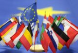 ЕС готовит новые ограничения для россиян: кому могут закрыть въезд в Европу