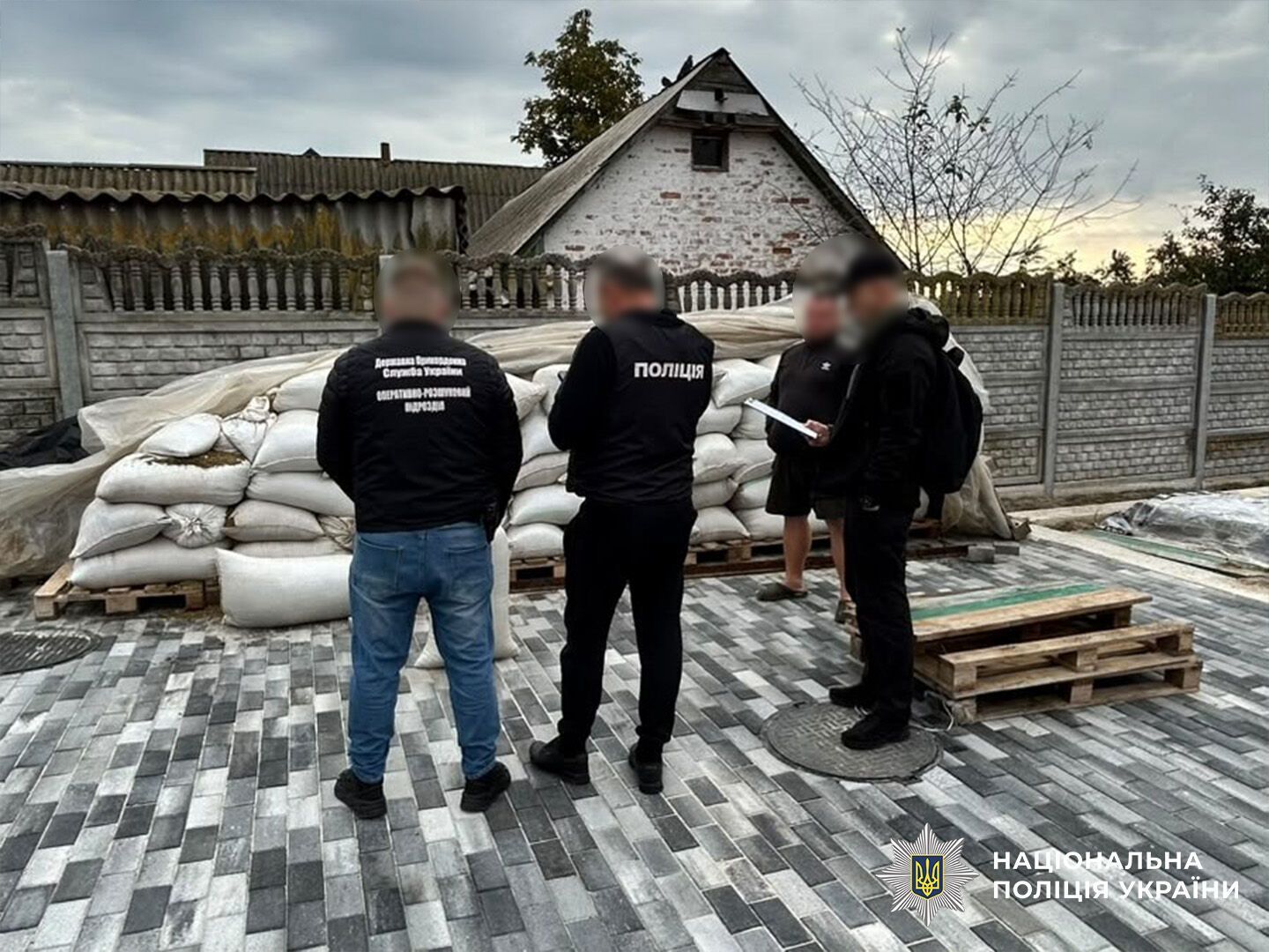 В Черниговской области разоблачили семью на незаконном обороте табака