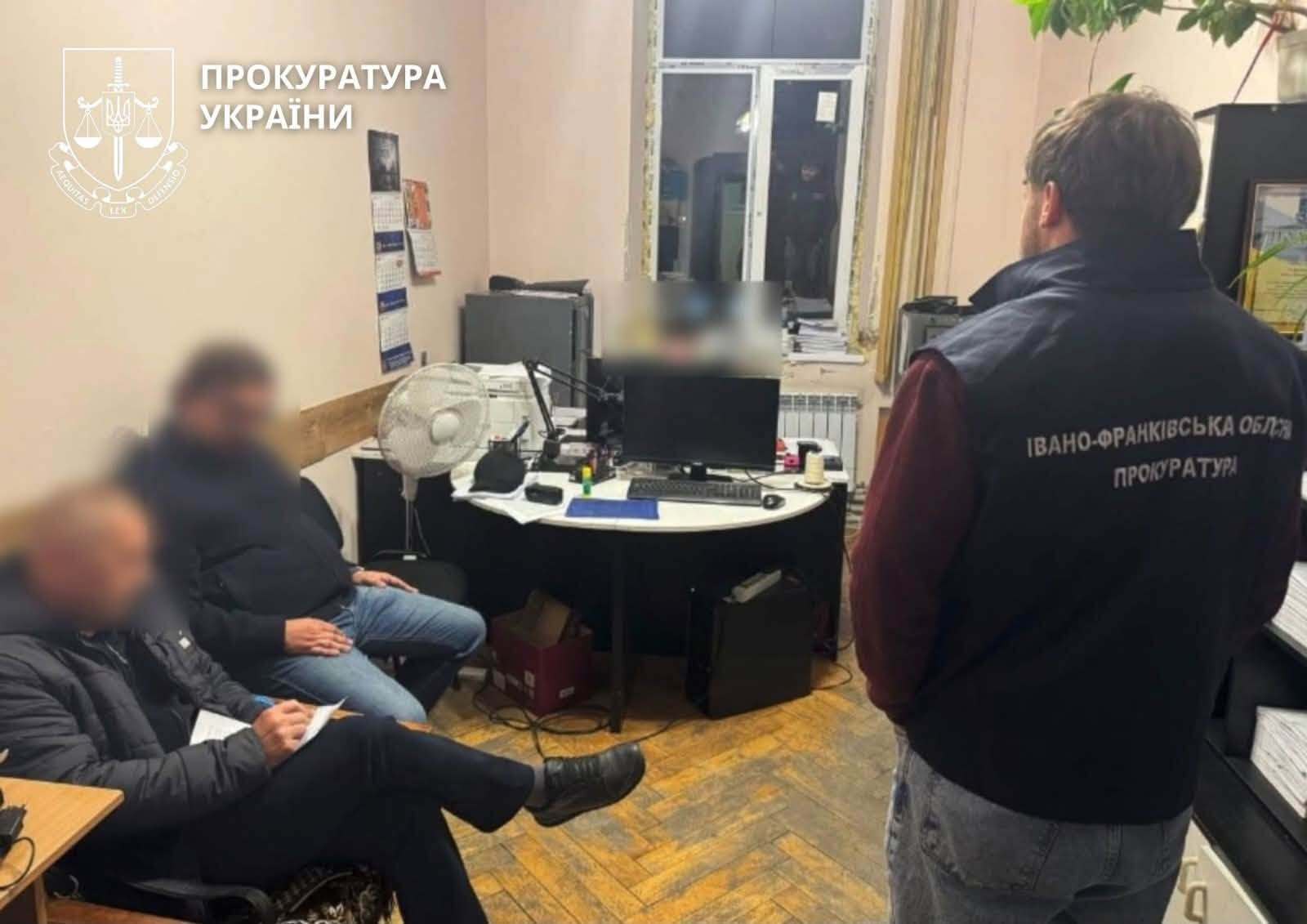Ремонти ''під ключ'' обернулися збитками на 32,5 млн грн: на Прикарпатті викрили масштабну аферу