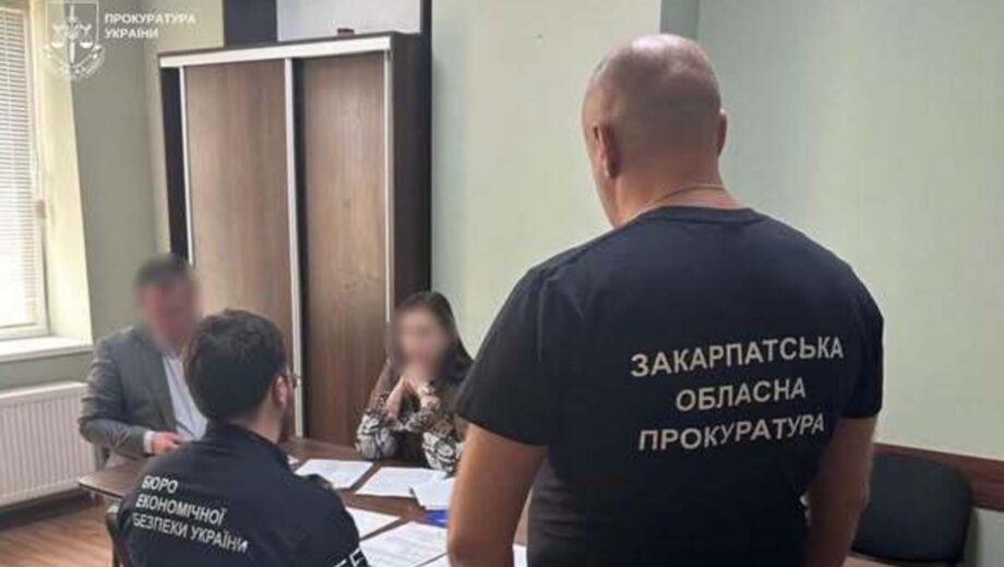 Відхилила шість дешевших пропозицій: на Закарпатті посадовицю лікарні підозрюють у переплаті понад 5 млн грн за світло