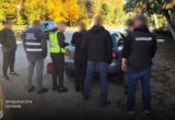 Фиктивные диагнозы и до $12 тысяч за инвалидность: в Хмельницкой области разоблачили схему с врачами ВЛК