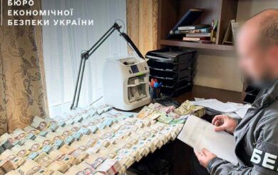 Сеть мясных магазинов работала через 130 ФЛПов: в бюджет вернули более 23,5 млн грн
