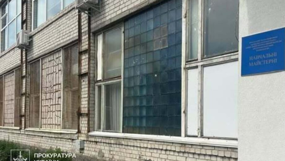 Около 400 квадратов под СТО: в Киеве через суд вернули колледжу учебную мастерскую