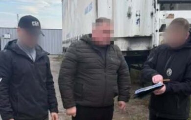 »Пожизненная» инвалидность за $10 тысяч: в Киевской области задержали директора больницы и двух посредников