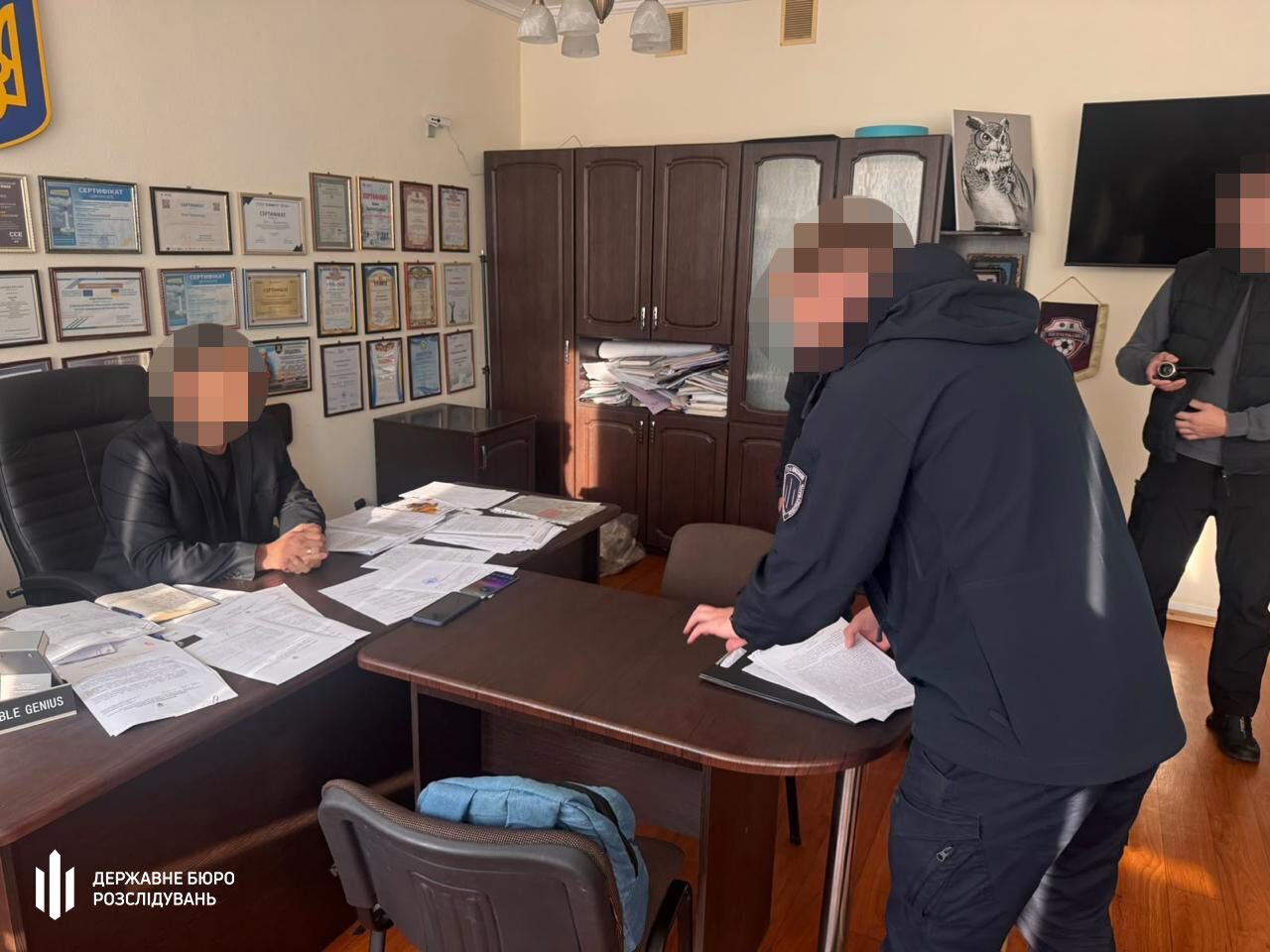 Компенсація за неіснуючі руйнування: на Миколаївщині поліцейського підозрюють у махінаціях із ''єВідновленням''