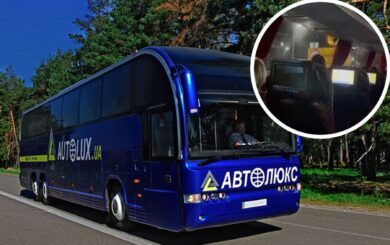 Пассажиры просили остановиться во время тревоги: водитель »Автолюкса» якобы отказался открыть дверь