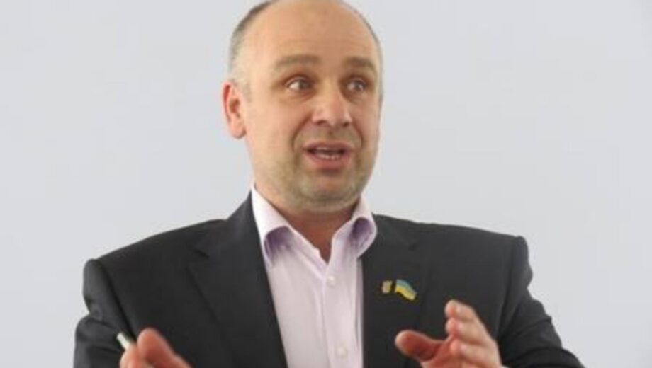 Депутат Бородянки отримав інвалідність на Житомирщині, де його дружина була заступницею начальника ОВА: що відомо