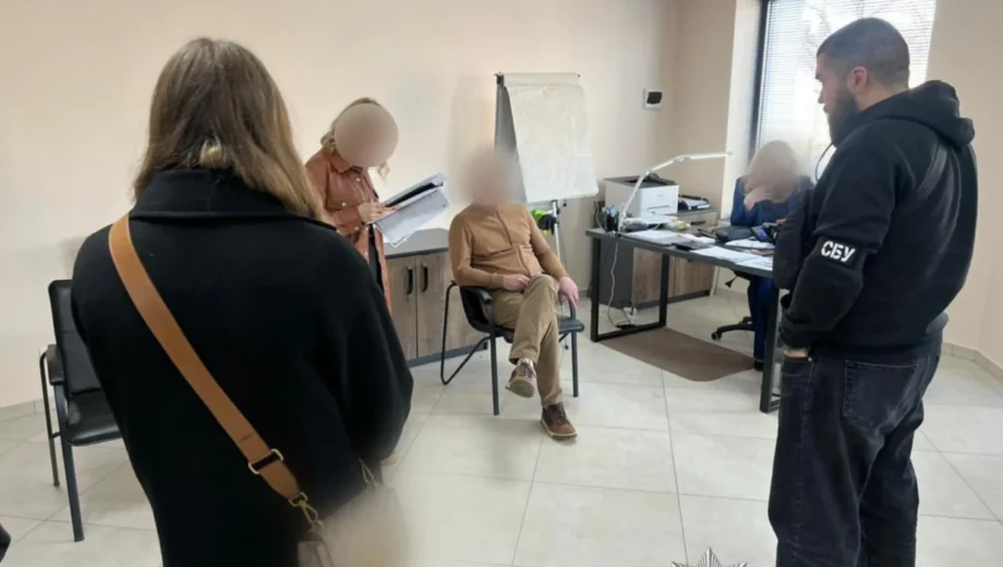 Вісім ”мертвих душ” у депо: на Прикарпатті викрили схему на 1,4 млн грн