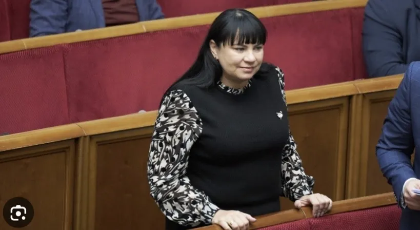 Почти 200 гектаров земли, автопарк и дорогая недвижимость: что известно о состоянии семьи ''слуги народа'' Пушкаренко