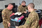 Крізь блокаду — до дітей: дрони доправили в Олешки понад 600 кг допомоги