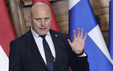 Рекорд после обновления независимости: партия премьера Латвии получила 42 мандата