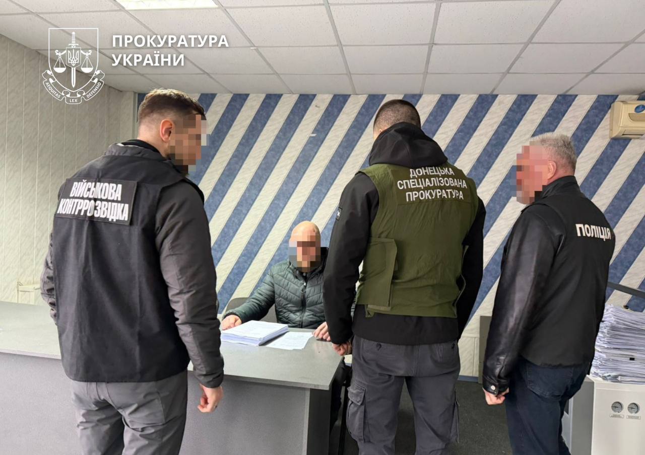 військовослужбовців звинувачують у масштабній схемі