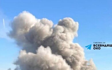 У Києві ракета влучила в ресторан в Оболонському районі