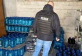 Фальсификат на 4 миллиона: пятеро участников подпольного алкобизнеса получили подозрения