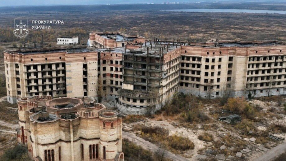 150 тысяч квадратов вернули государству: в Киеве через суд отменили приватизацию недостроенной больницы