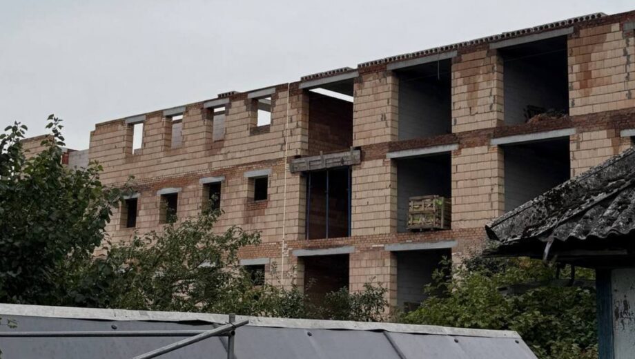 . Суд заборонив реєстраційні дії, але на Бучанській, 44 оформили 11 квартир: що відбувається із забудовою