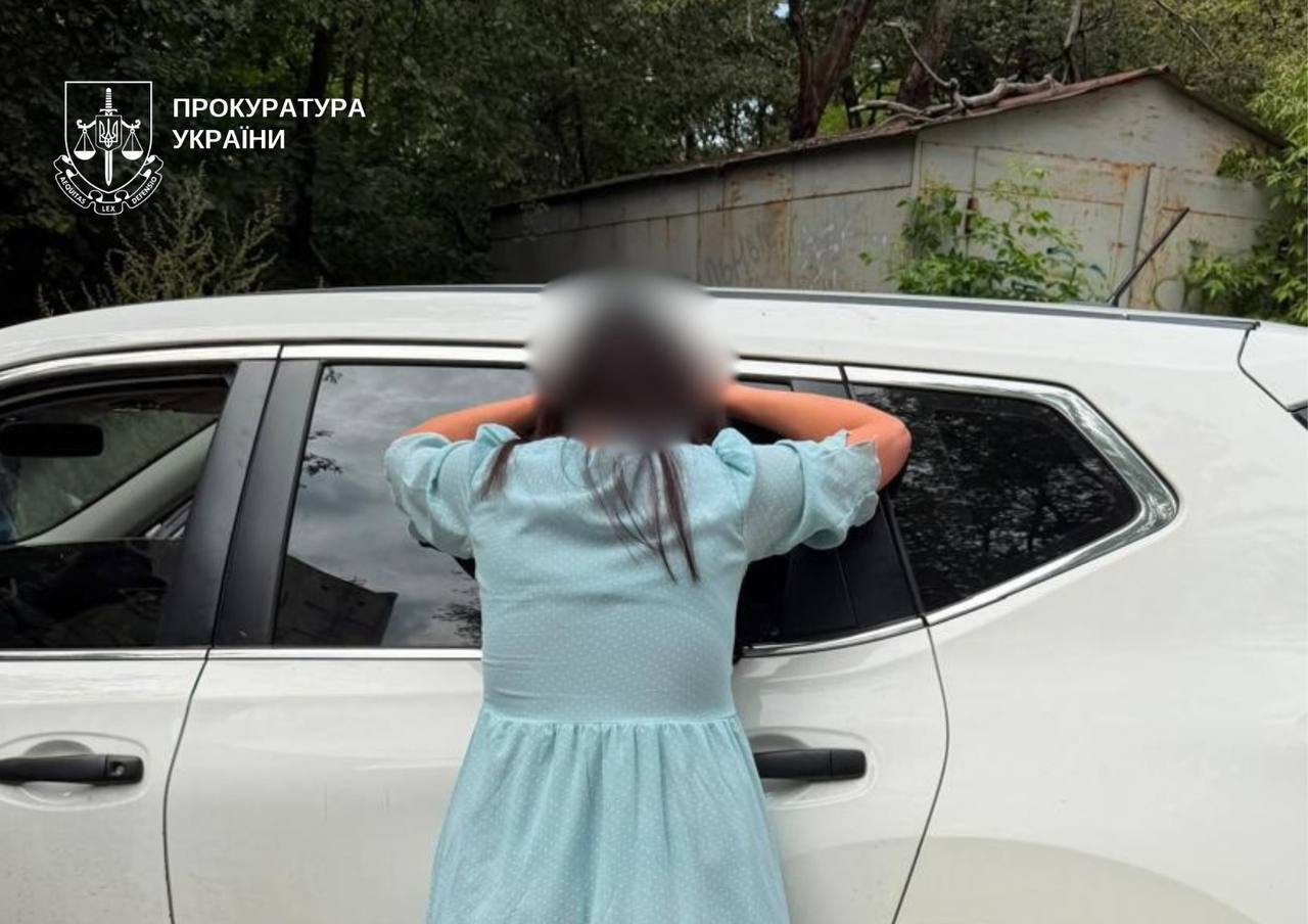 У Києві викрили адвокатів, які виманювали гроші у виробника дронів для ЗСУ