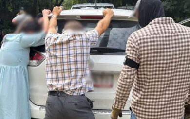 $150 тисяч за закриття вигаданої справи: у Києві затримали адвокатів, які ошукали виробника дронів для ЗСУ