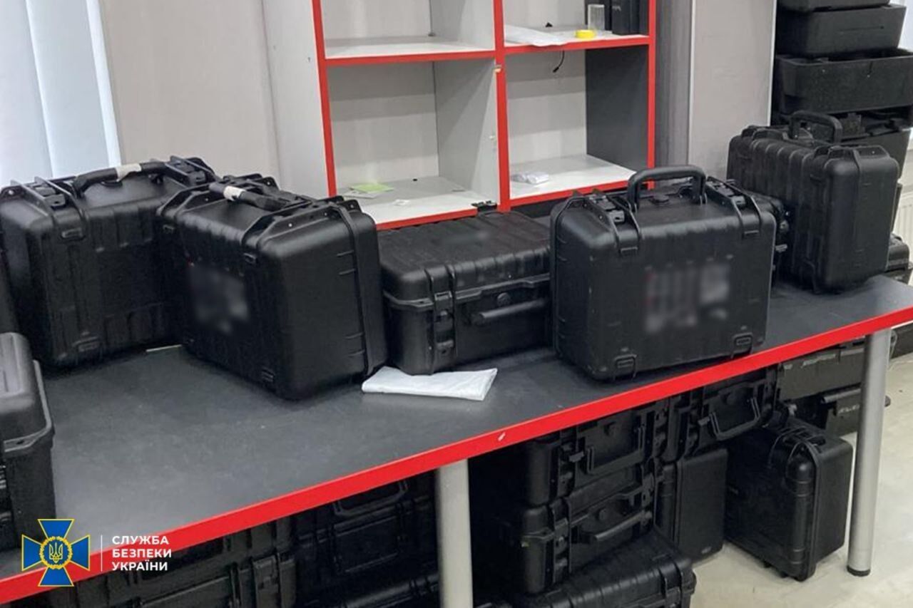 Дрони списували та повторно продавали ЗСУ: 16 підозрюваних, понад 600 вилучених БпЛА і збитки на 16 млн грн