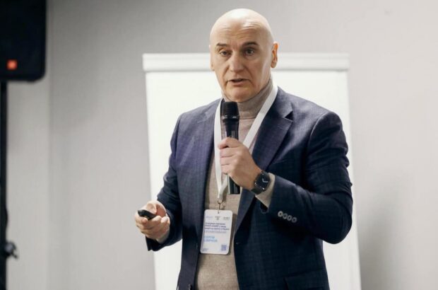 Смірнов знову переміг на виборах ректора Луганського медуніверситету попри висновки перевірки МОЗ: що відомо