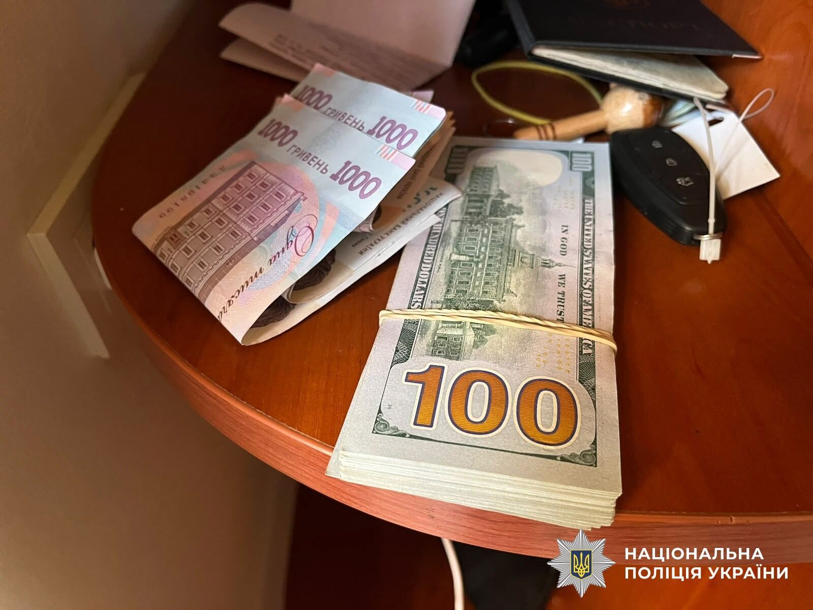 николаевец заработал $15,5 тысячи на гуманитарных авто