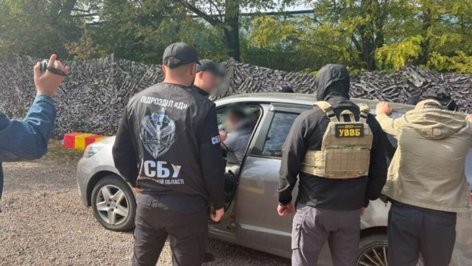 13 тисяч гривень за об’їзд блокпостів: на Херсонщині викрили перевізника військових