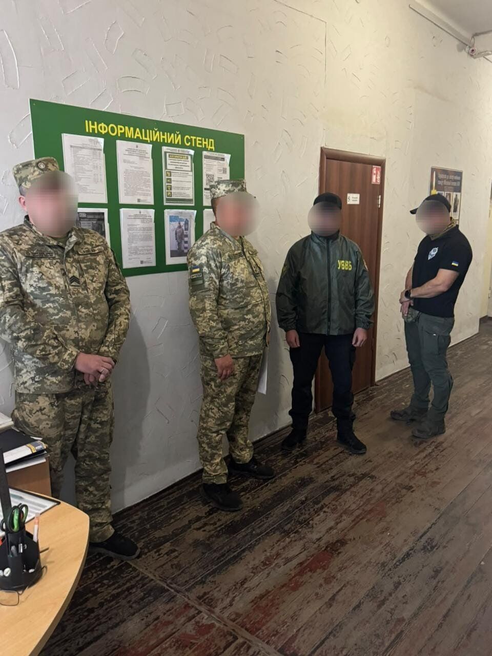 20 тысяч гривен за службу в тылу: на Закарпатье пограничника подозревают в вымогательстве взятки